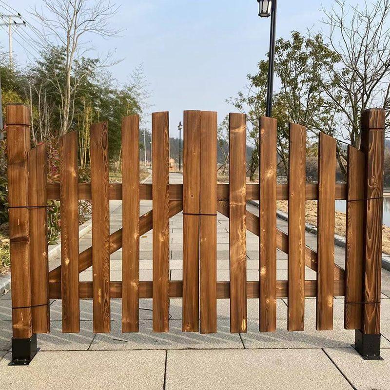 实木栅栏室外防腐木栅栏门单、双门花园庭院公园围墙隔断装饰