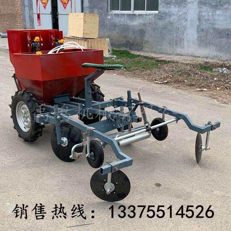 单垄双行土豆播种覆膜机 多种功能土豆播种覆膜机 土豆播种机价格