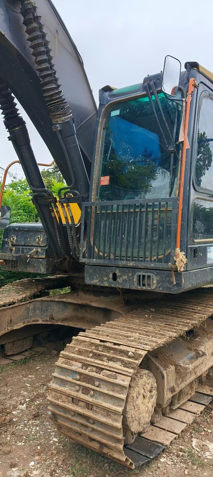 11月27日驻马店某公司处置沃尔沃210挖掘机网络拍卖公告