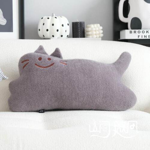 高档原创猫咪抱枕北枕欧ins风白色灰色靠包靠枕腰厅沙发客抱猫枕