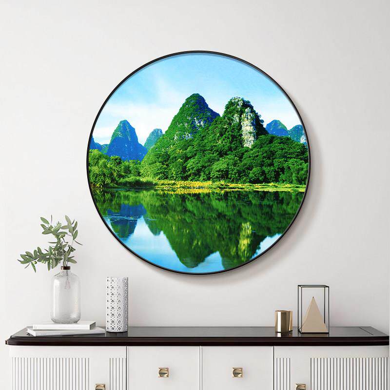 青山绿水挂画2025新款圆形装饰画客厅玄关餐厅壁画桂林山水风景画