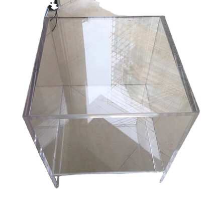 彩色亚克力展示盒上墙置物架有机玻璃陈列方盒女装鞋包货架展示台