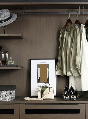 样板房衣帽间衣服衣柜装饰品软装现代可及的奢侈品鞋包家居装饰品