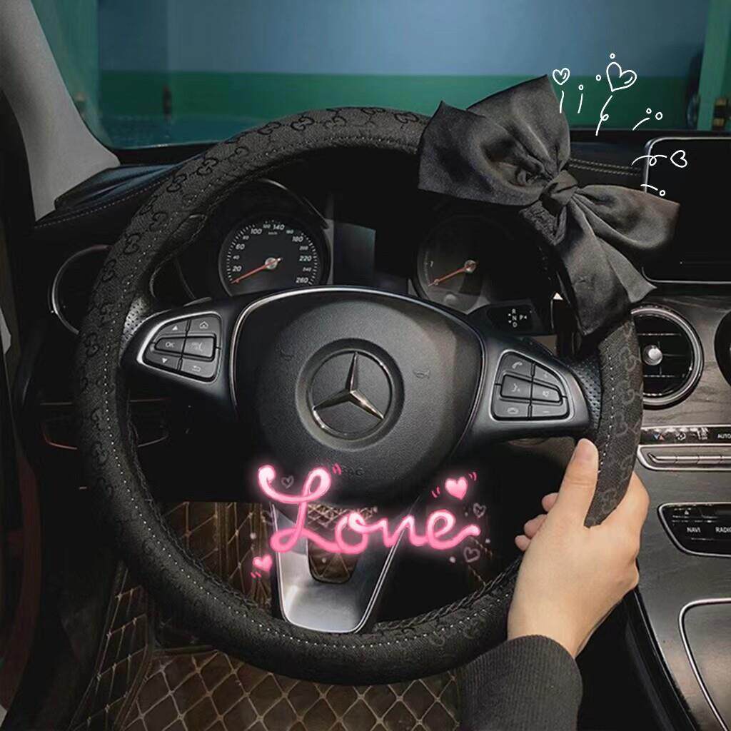时尚舒适汽车方向盘套四季通用高档BMW宾士方向盘把套车把套