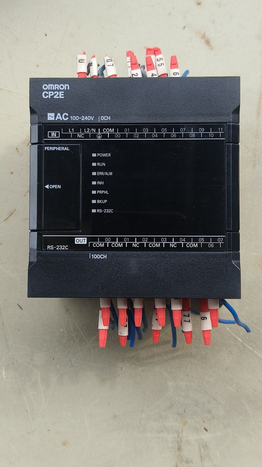 欧姆龙PLC  CP2E-E20DR-A  数量1台 拆机件