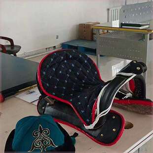 哈萨克斯坦叼羊马鞍 裸鞍子