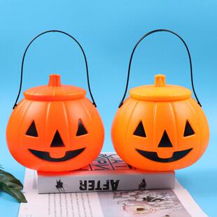 Decorate a pumpkin bucket for Halloween candy bucket 南瓜桶