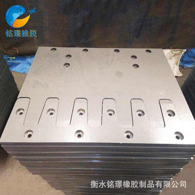 梳齿型桥梁伸缩缝 SF40/60/80梳齿钢板桥梁伸缩缝厂家直销,基础建材,排水沟槽/盖板,淘宝优惠券,粉丝福利购,淘宝优惠卷