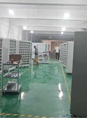 苏州小批可定制自动售械机无人贩卖机自动售货柜厂家