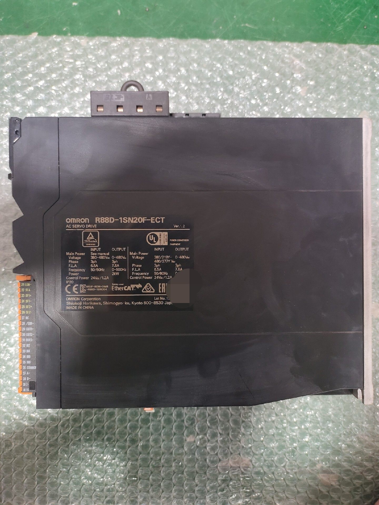 OMRON 欧姆龙  R88D-1SN20F-ECT  现货