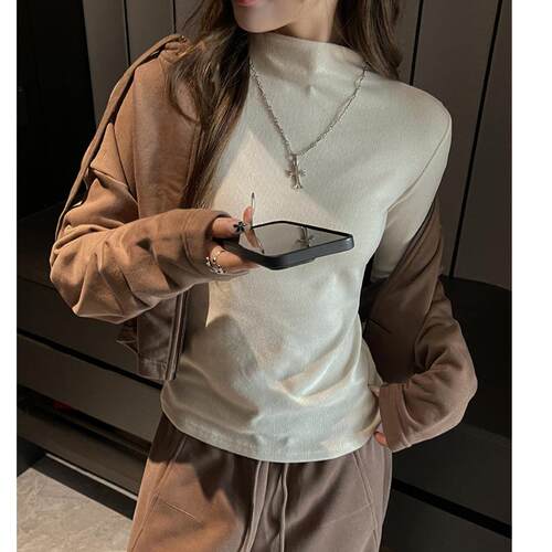 Imitation half high neck long sleeved base shirt for
