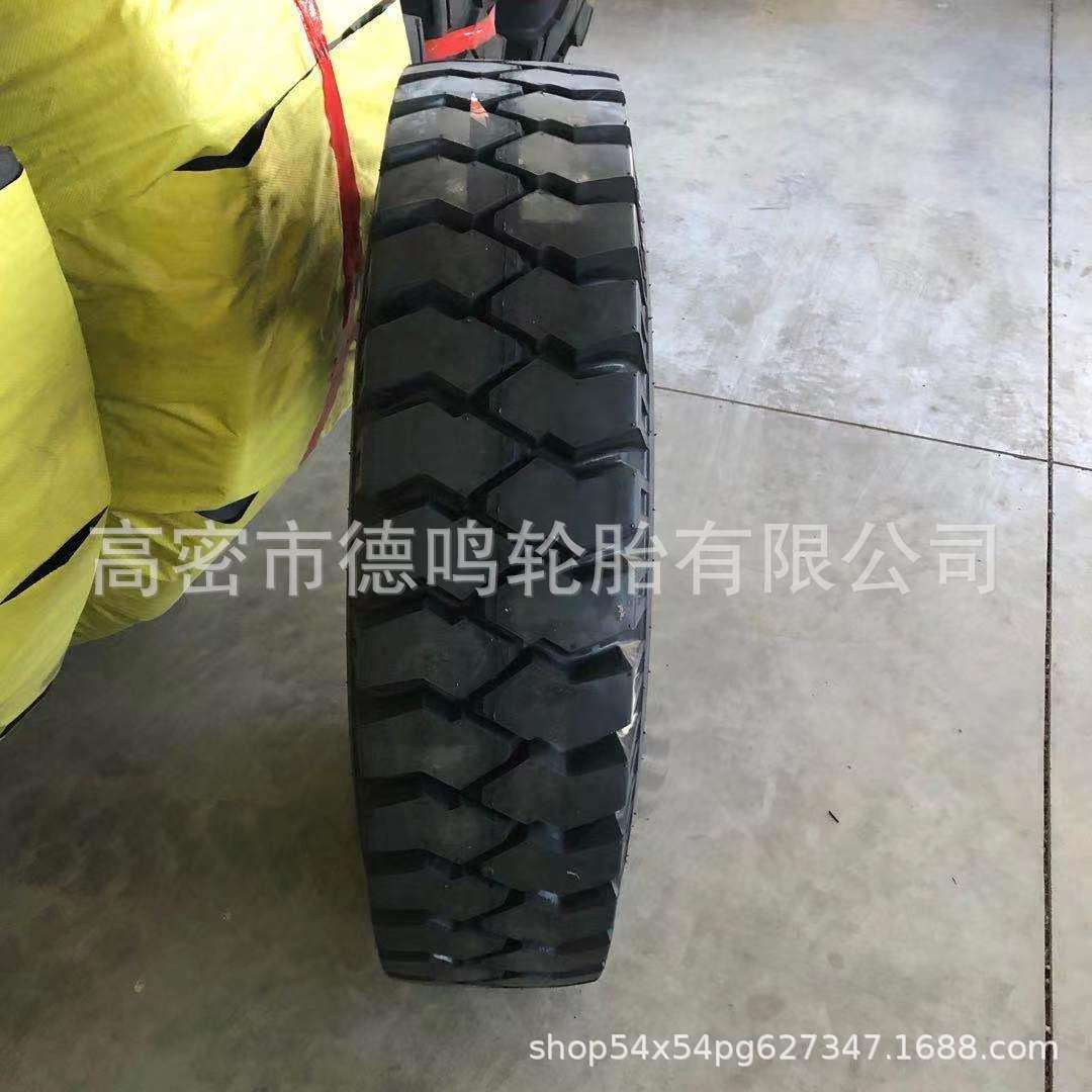 羊角花纹1200-20 尼龙轻卡11.00-20 工业系列轮胎