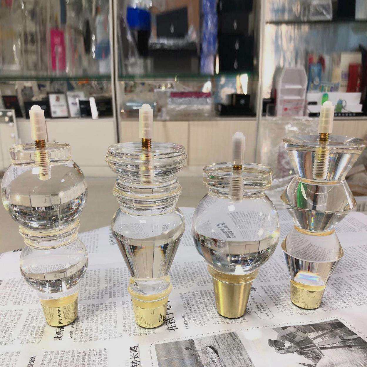 跨境亚克力沙发脚透明水晶脚床脚支撑脚加高橱柜脚金属桌脚厂家