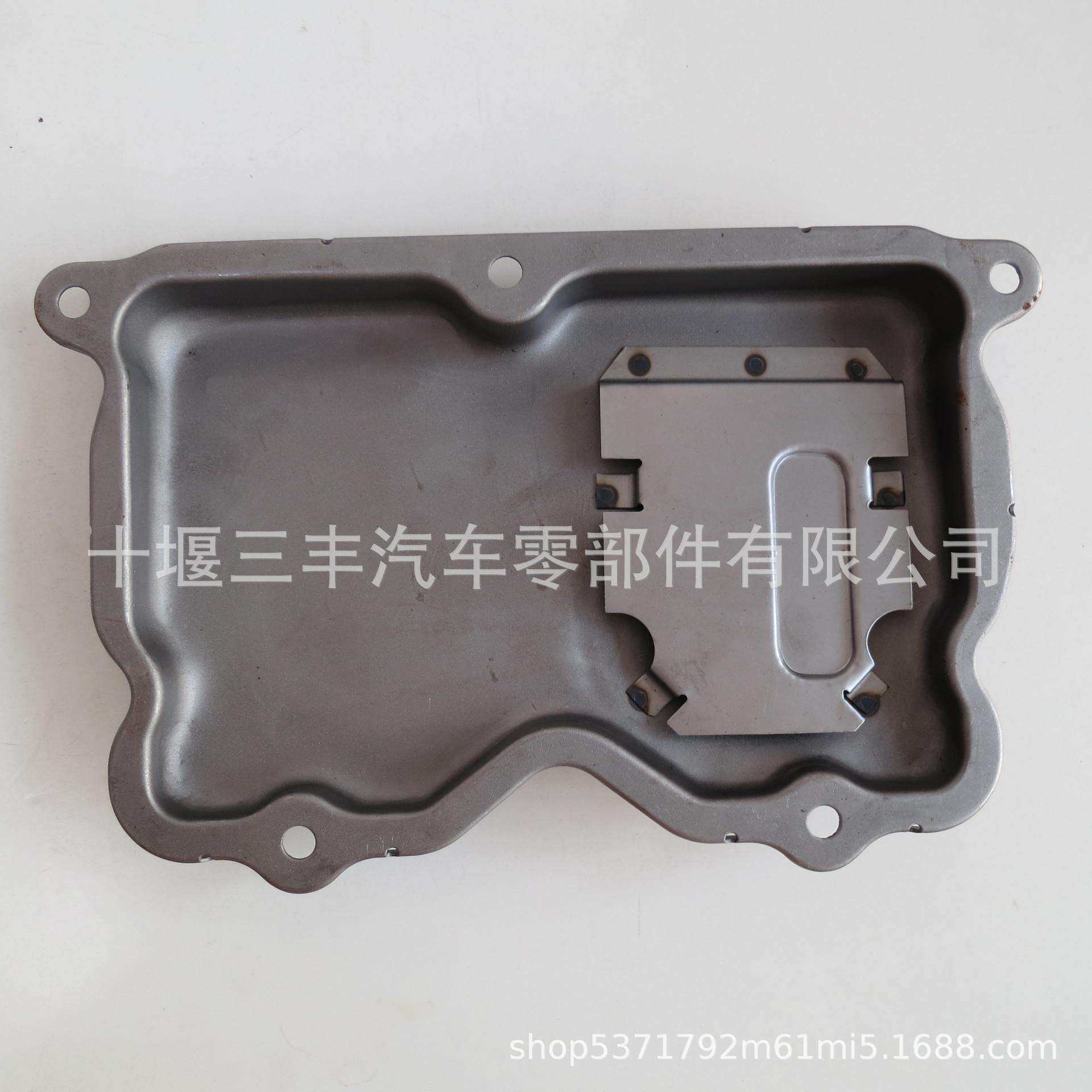 工程机械船舶发动机NT855摇臂室盖30063584913633