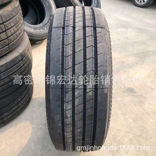 385 425 445 65R22.5 真空拖车轮胎 子午线轮胎耐刺扎现货销售