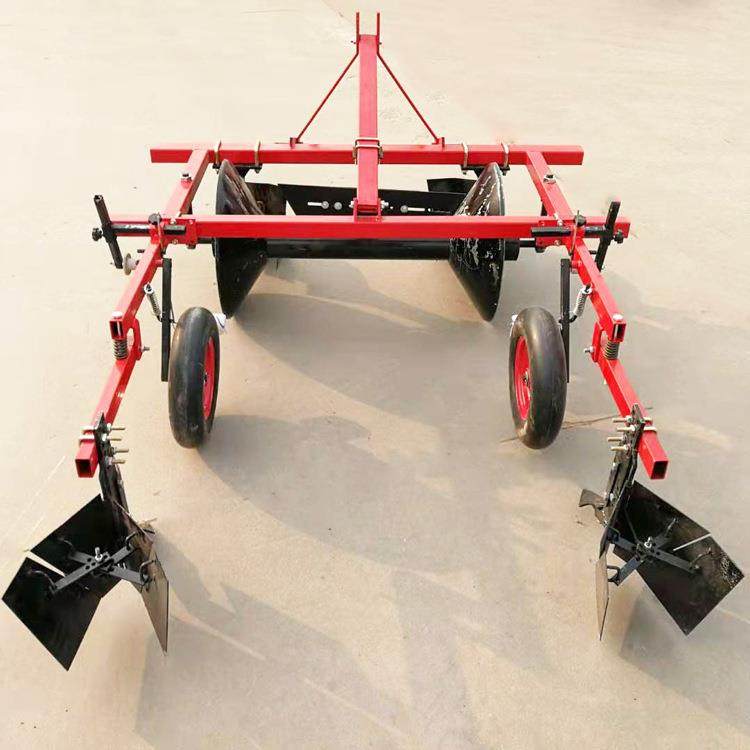 红薯起垄覆膜机拖拉机带起垄机铺膜施肥滴灌一体机起垄宽窄可调节