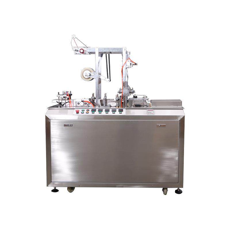 保健品盒全自动透明膜三维包装机、茶叶盒全自动透明膜三维包装机