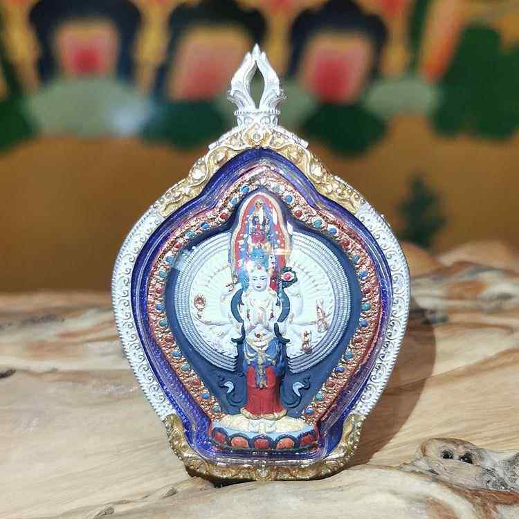 西藏矿物质彩绘擦擦佛像嘎乌盒吊坠本命佛千手观音随身唐卡小佛像