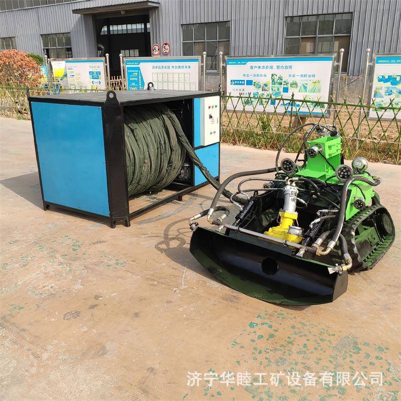 水面油污管道清淤疏通排污设备市政工程下水道涵洞淤泥清理机器人