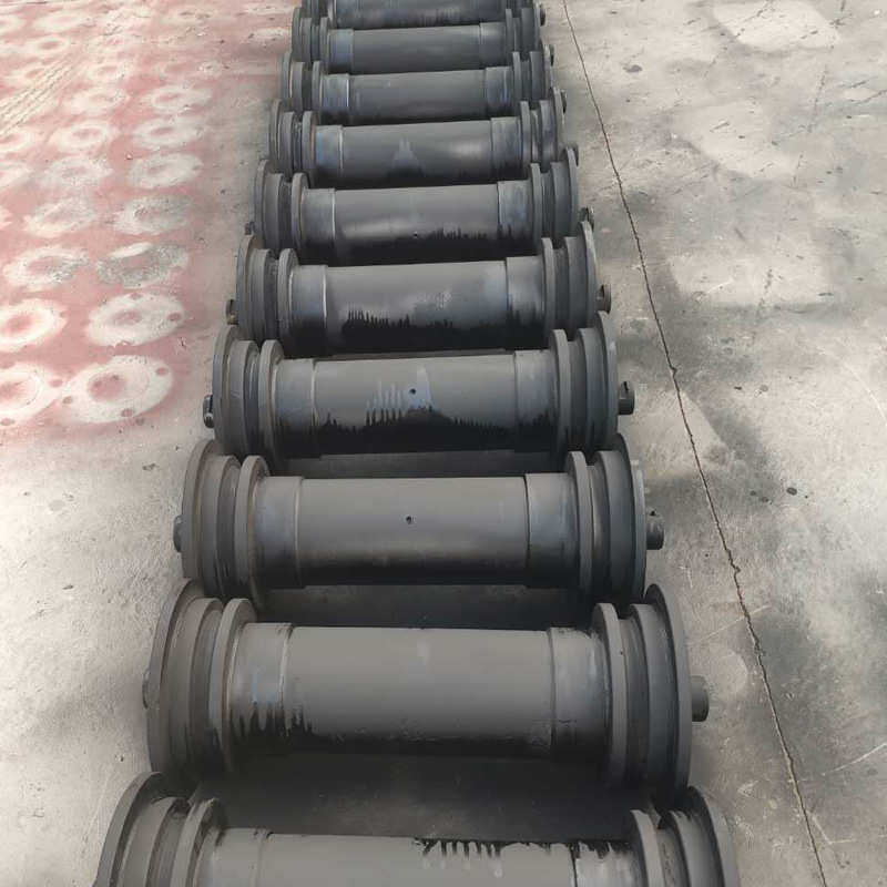 板机机尾滚筒滚筒刮刮出售板机板机刮现货40t40t机尾配件