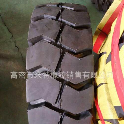 28*9-15叉车轮胎 工厂直销 优质耐麿 大量