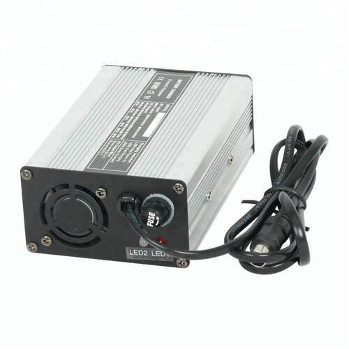 铝壳带风扇三段式充电器 24V3A 12V5A 36V2A智能电池充电器