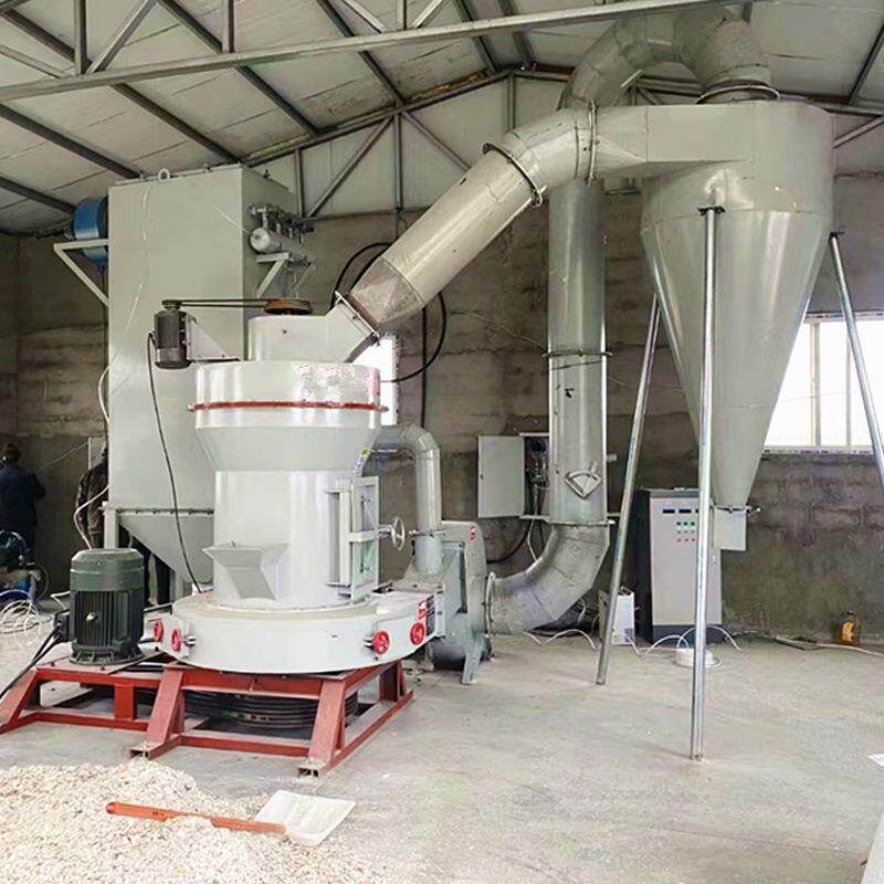 碳酸钙小型雷蒙磨石膏磨粉机出料300目细度石灰石磨粉设备