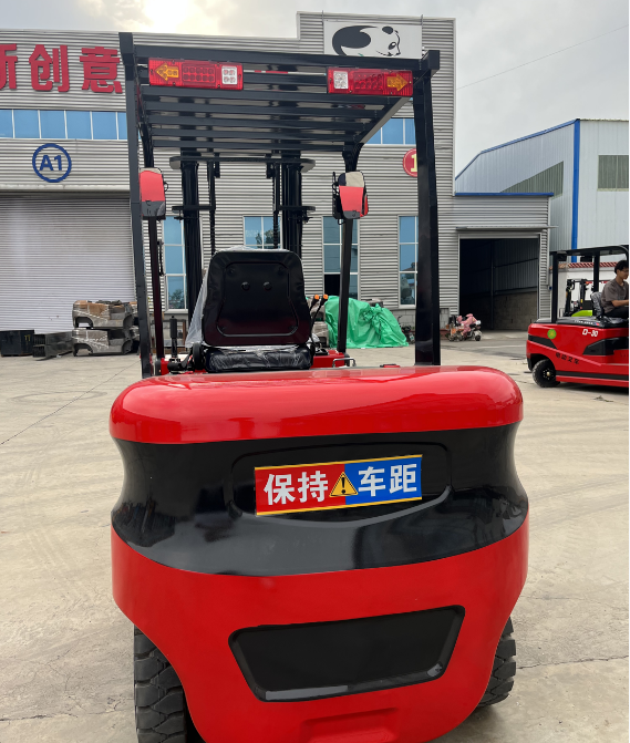 11月16日菏泽全新3吨电动叉车升高3米（有上牌手续）网络拍卖公告