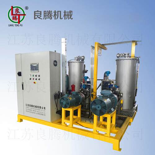 高精密汽车内饰件高压发泡机聚氨酯保温发泡工程设备供应
