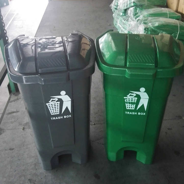 70L脚踏开盖塑料垃圾桶全新料小区公园街道环卫带轮轴厂家直销