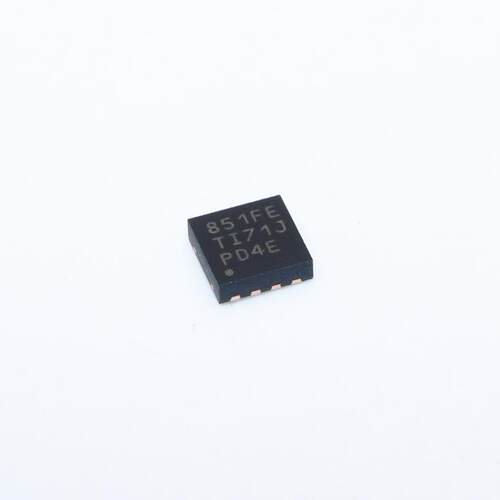 LTC3703EG#TRPBF SSOP28 丝印LTC3703EG 稳压器IC 原装现货