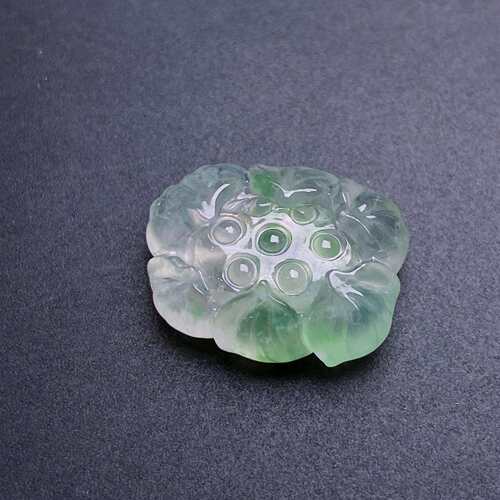缅甸天然翡翠a货冰飘花莲花裸石，fxjz，尺寸：13.2-16.1-5.3mm