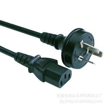 大型模具加工专业生产制造电源插头模具、塑胶模具