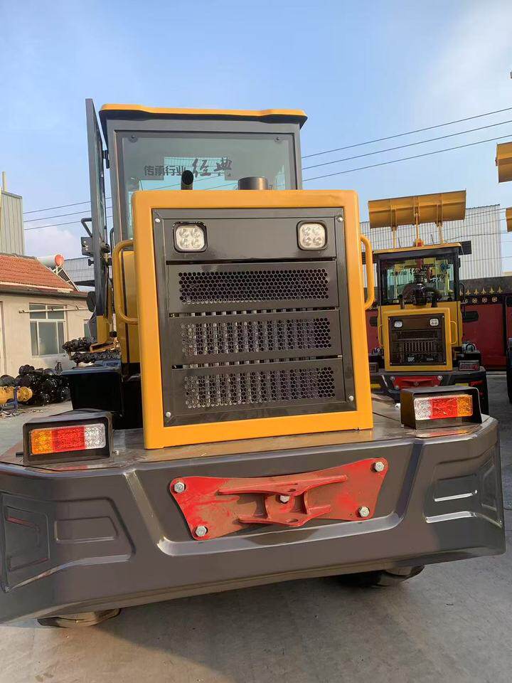 4月15日烟台全新中国山东948-36装载机享受厂家质保配置见公告网络拍卖公告