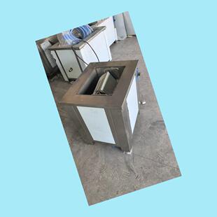 CQ25 HC23 12库号：M93426 声波清洗机加热型号 价可议