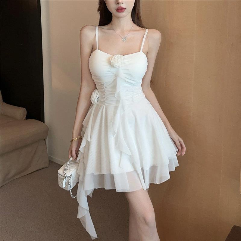 纯欲礼服吊带连衣裙女夏季短裙粉色温柔风甜美气质不规则字裙子