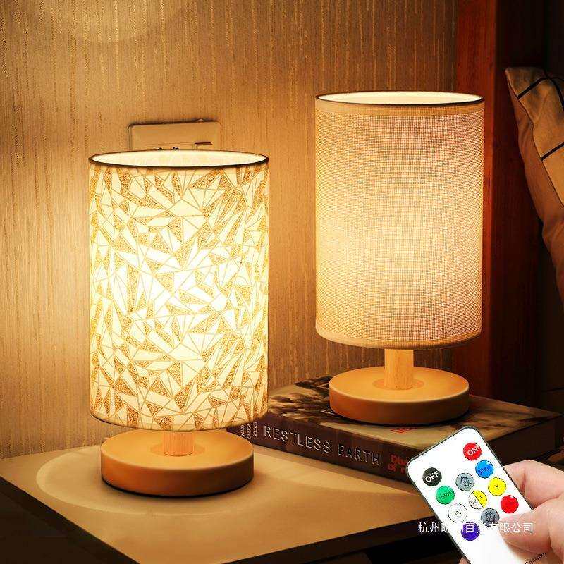 之北欧网红温馨台灯喂奶遥控小夜灯卧室床头柜婴儿创意孙现赵玻璃