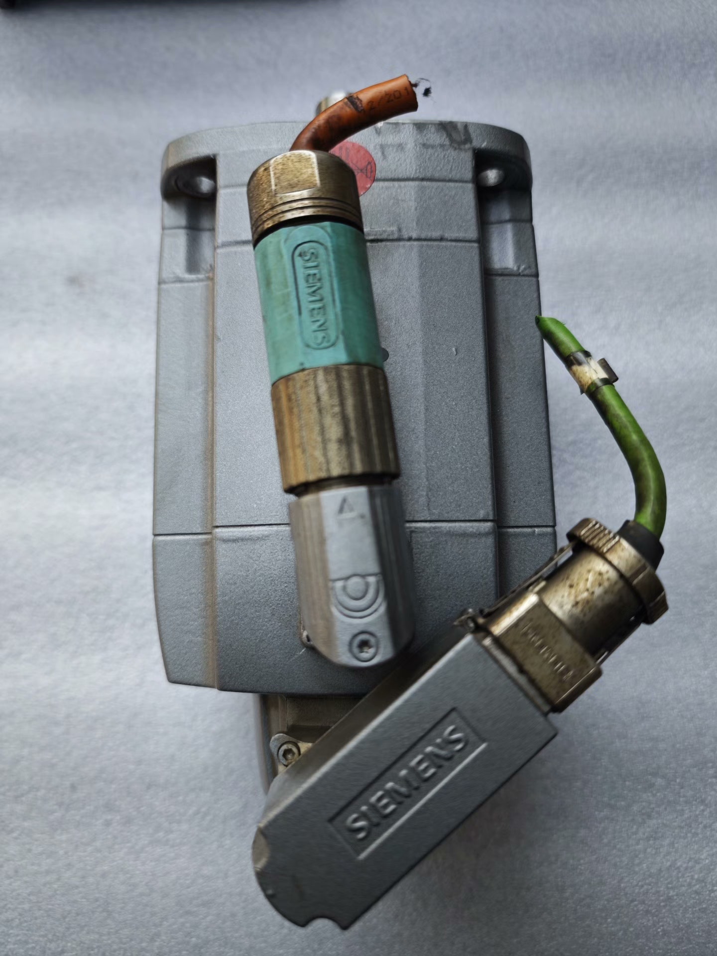 西门子伺服电机 1FT7064-1AK71-1DG1 ，伺服