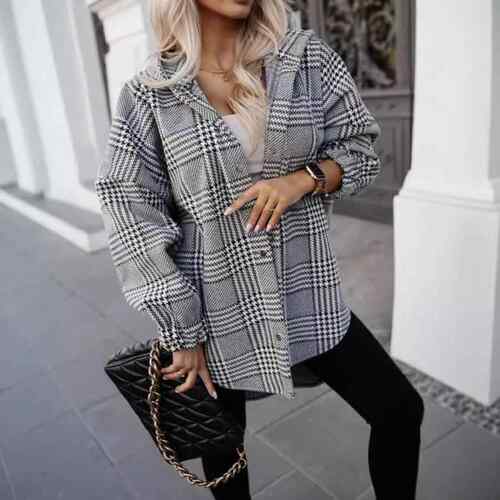 Women's hooded checkered jacket