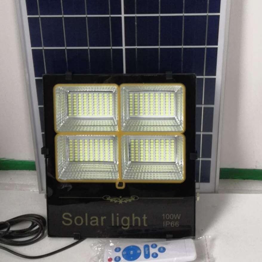 太阳能投光灯家用超亮室内户外庭院灯大功率防水投光灯新农村路灯