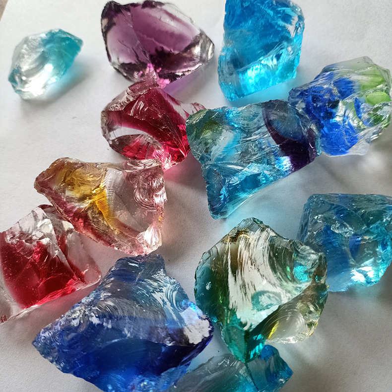 石笼造景玻璃块庭院装修雕刻彩色琉璃石园林景观装饰大块彩色玻璃