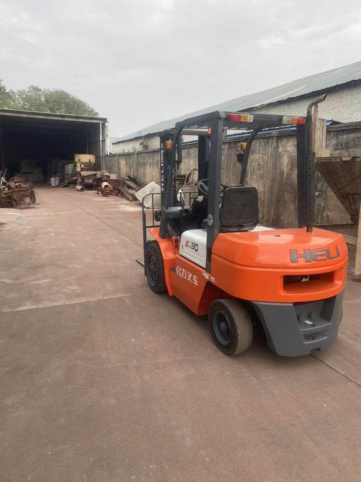 1月12日佛山委托-资产处置合力叉车一台,载重3吨,自动档,正常使用网络拍卖公告