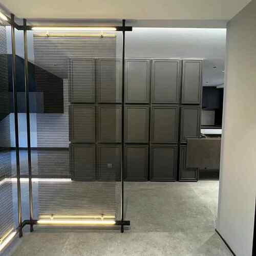 不锈钢23-2-28黑武士金属网屏隔断 V字型螺旋垂帘风居展厅店酒装