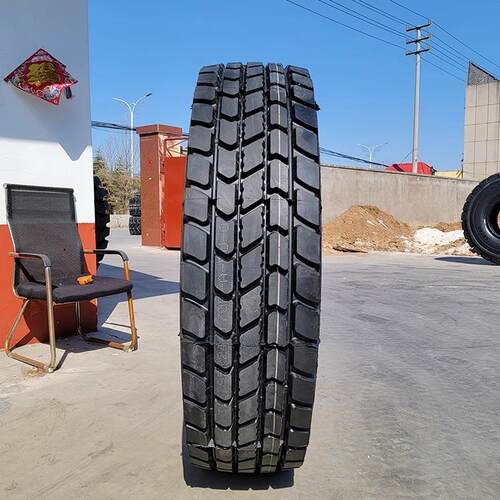 385/95R24 25吊车轮胎 1400R24 25 1200R24起重机钢丝工程机械轮