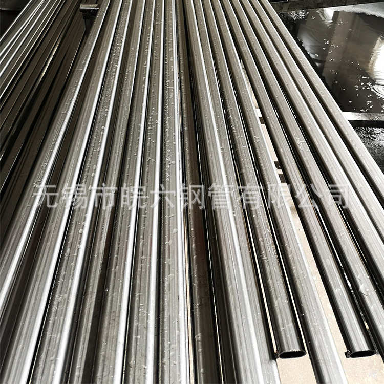 质优价廉  货源。批焊管缝产地 直光亮铁管现货供应 发售焊管