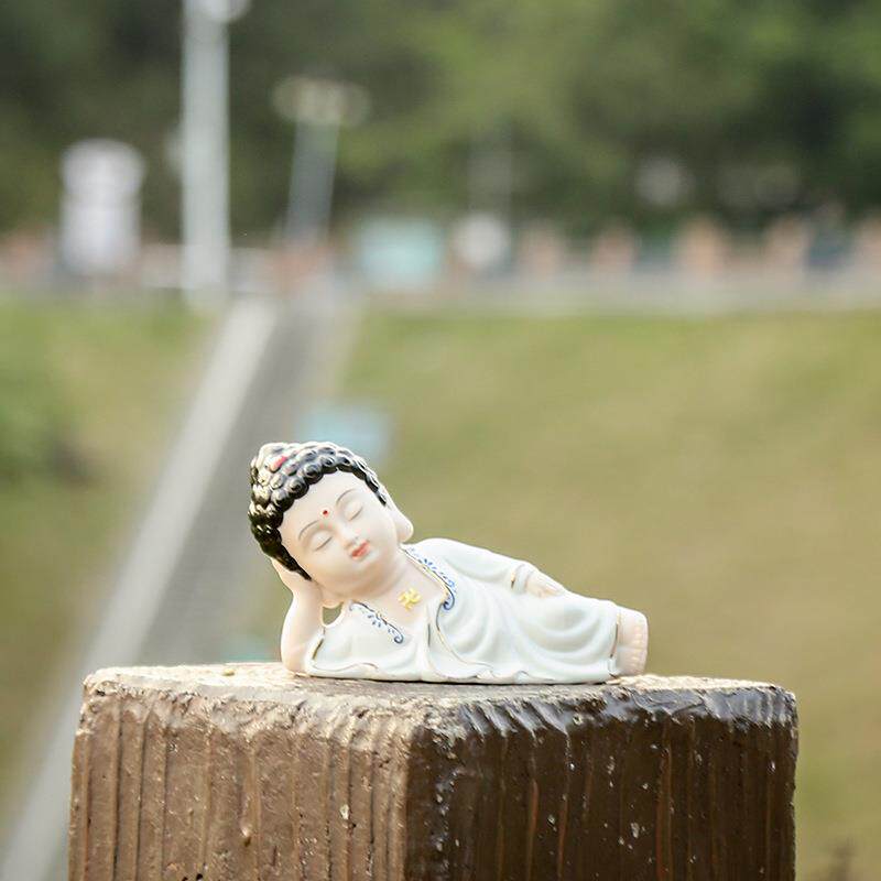 汽车人物佛像小如来摆件 车内保平安 内饰用品车载高档陶瓷装饰