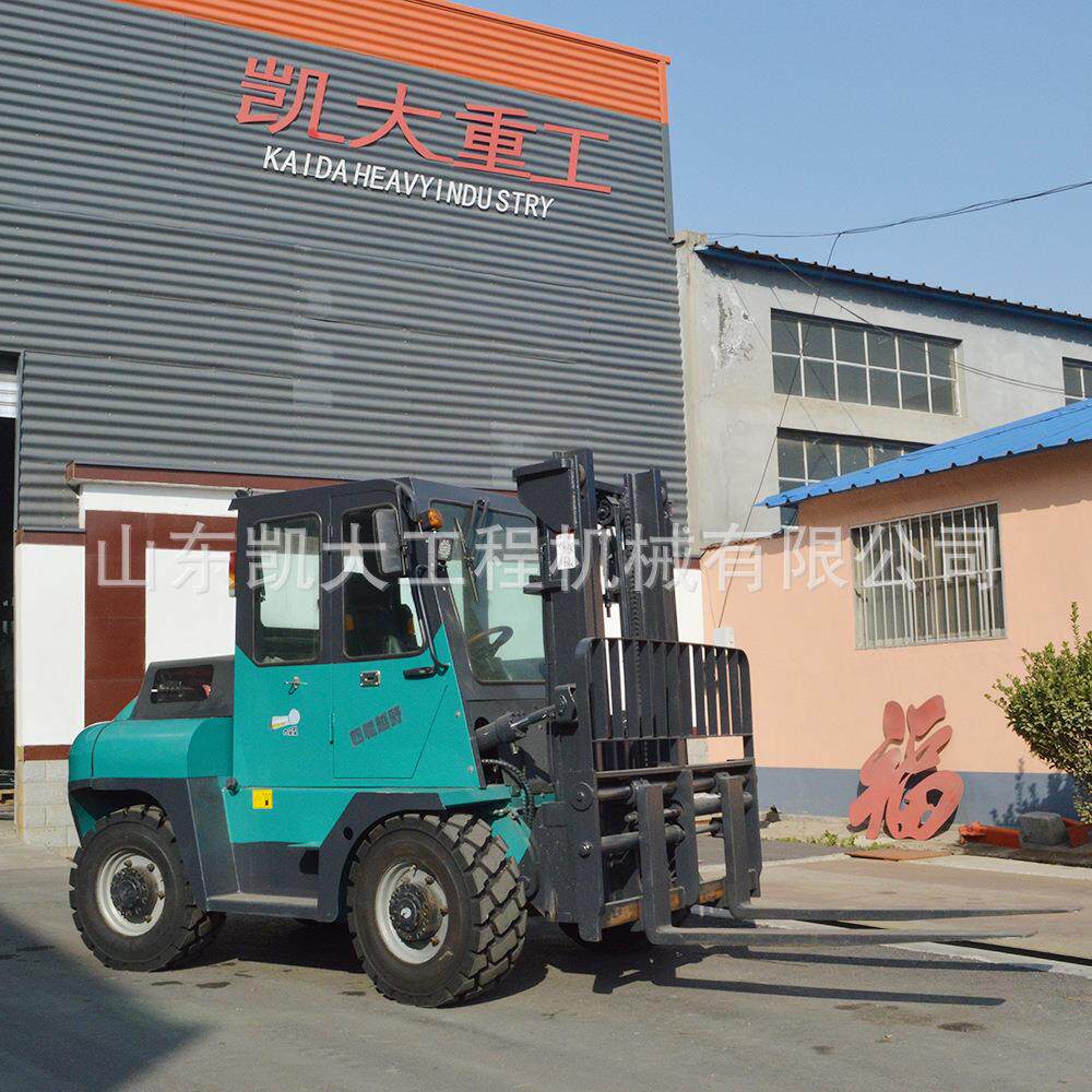 齐鲁越野叉车多功能一体式3吨4吨5吨四驱柴油叉车工地搬运车