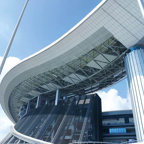 铝曲面外墙铝源头扭曲单板单板铝单板造型双曲铝建筑弧形异形厂家