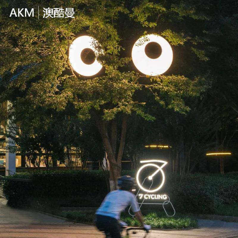 动态精灵之眼睛灯创意网红树木大眼睛门头墙面旋转跳动拍照打卡