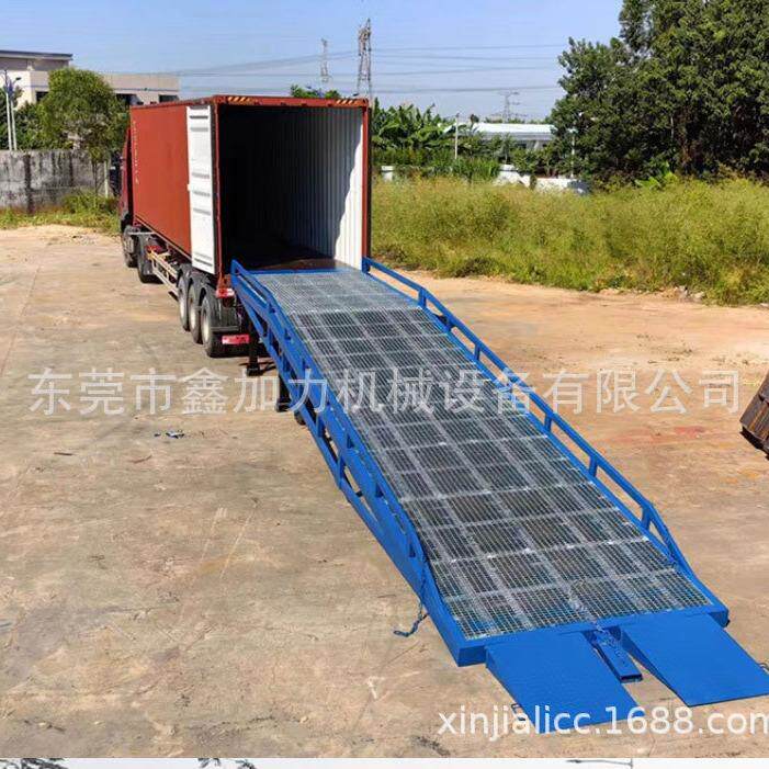 8-15吨移动式液压登车桥物流集装箱装卸货平台高度调节液压登车桥